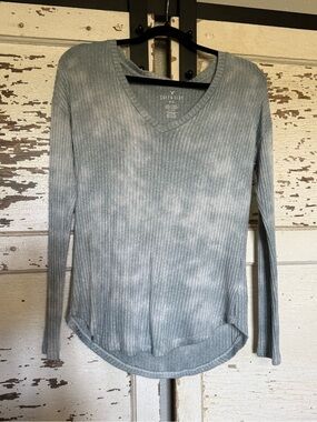 American Eagle Outfitters blue/Gray Ribbed V-Neck Long Sleeve Top super soft sm